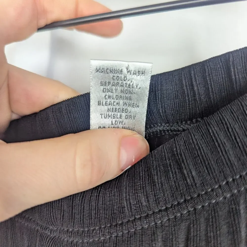 Chicos Travelers Pants Womens Small Black Pull On Stretch Slinky Wide Leg Comfy